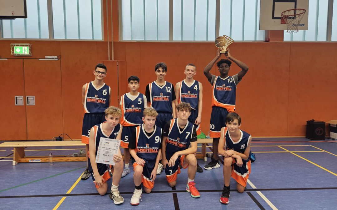 Edith-Stein-Realschule verteidigt Kreismeistertitel im Basketball der WK3 Jungen souverän